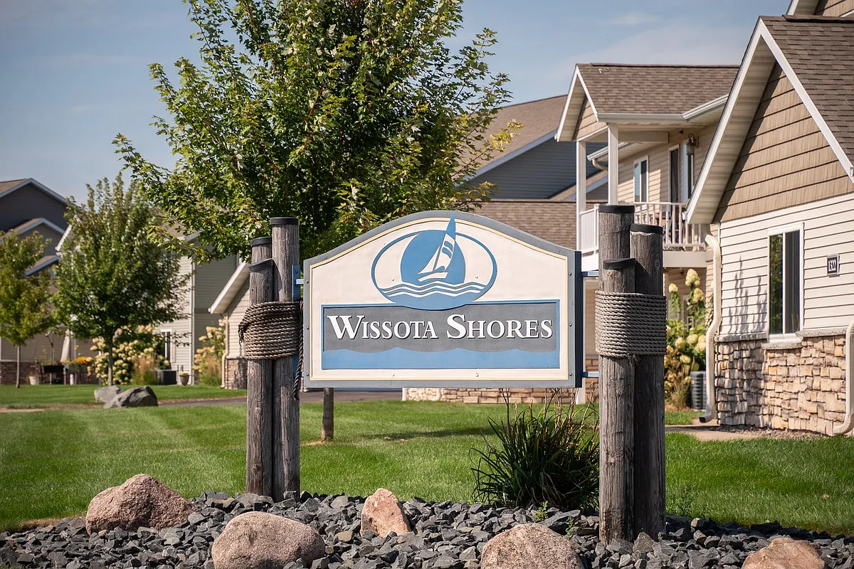 Building Photo - Wissota Shores