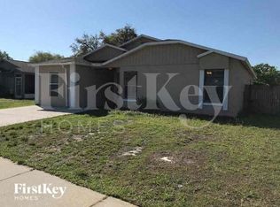 1425 Vinetree Dr, Brandon, FL 33510