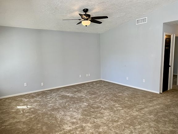 3rd image of 2414 Morehouse Ln