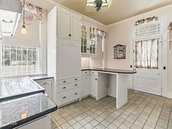 36th image of this home