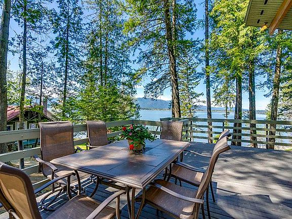 3rd image of 117 Lakeshore Dr