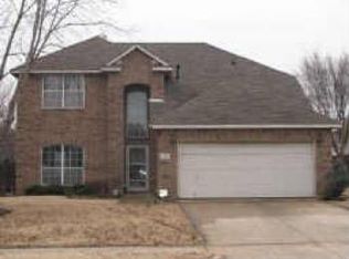 2707 Chatsworth Dr, Grapevine, TX 76051