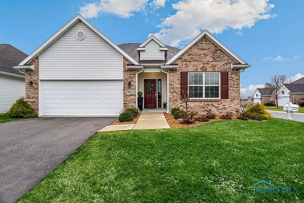 7865 Mound View Ct photo 1