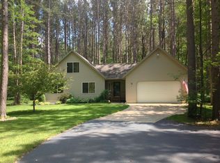 11530 Richardson Cir, Roscommon, MI 48653