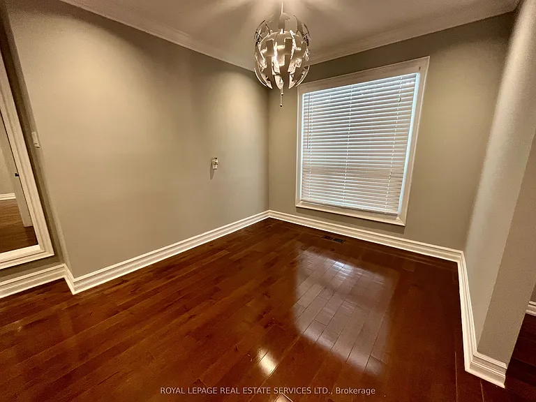 18 Sir Gawaine Pl — Photo 7