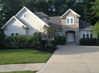 4487 Du Sable Ct, Warrensville Heights, OH 44128