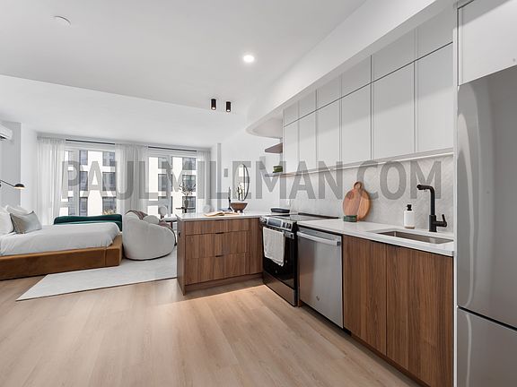 3rd image of 953 Dean St #210