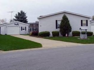 7 Maple Ridge Park, Manteno, IL 60950