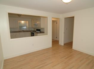 12 Holbrook St APT 3, Freeport, ME 04032