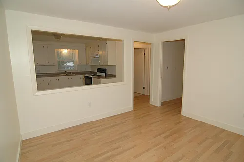 12 Holbrook St #3 Photo 1 12 Holbrook St #3 Photo 1