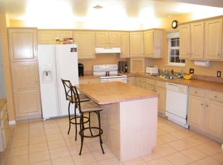 28915 Alton Rd, Wickliffe, OH 44092