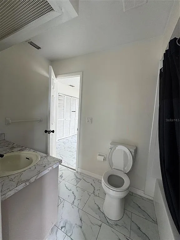 2 bed, 1.5 bath, 1000 sqft, $1,650 — Photo 3