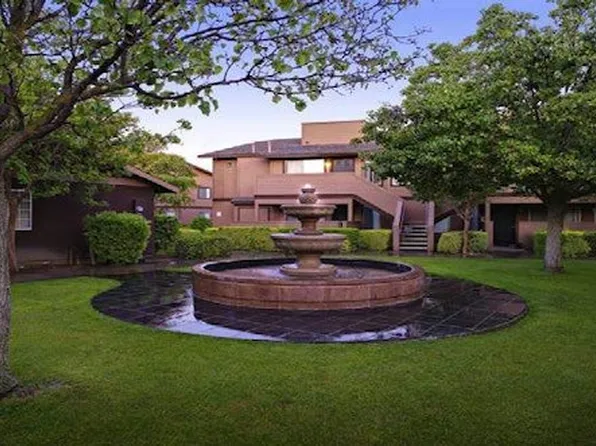 West Pointe Apartments