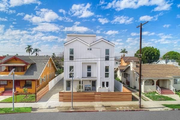 1st image of 4177 S Normandie Ave #1