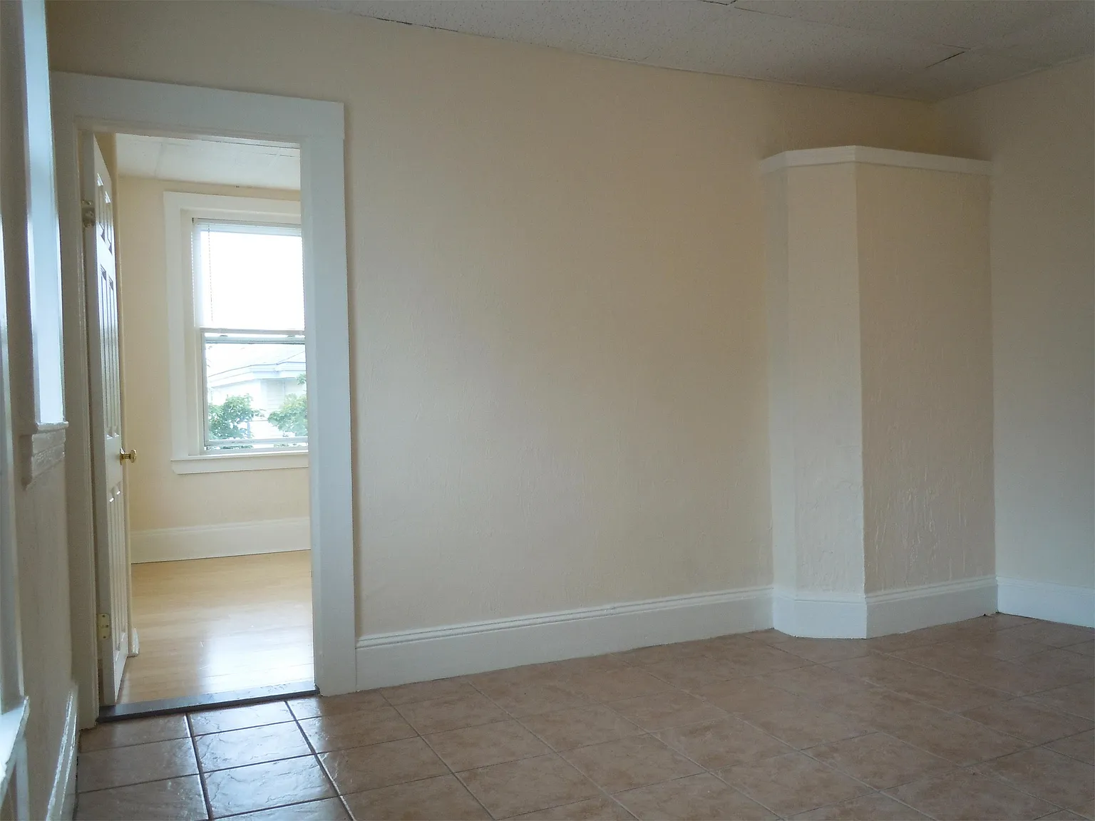 31 Elmwood St - 3 — Photo 3