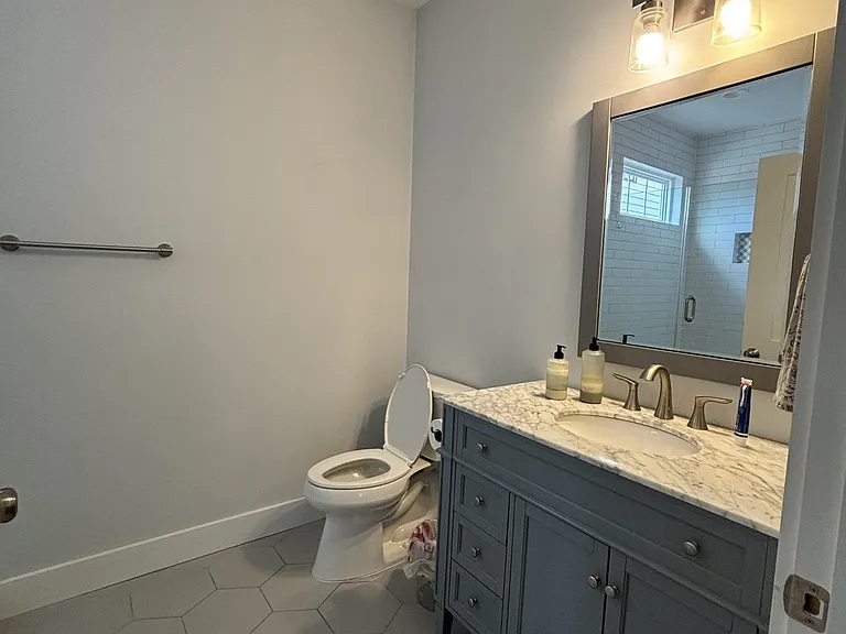 739 20th St S #1 — Photo 4