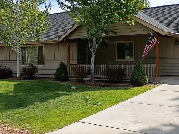 62830 Aladdin Ct, Bend, OR 97701