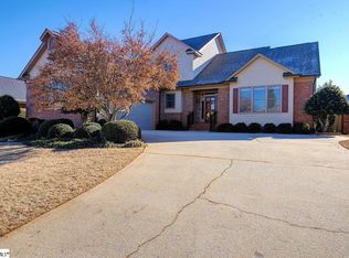 25 Wildlife Trl, Greer, SC 29650