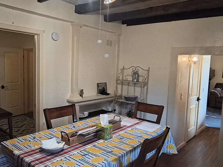 314 S Leroux St #4 — Photo 4