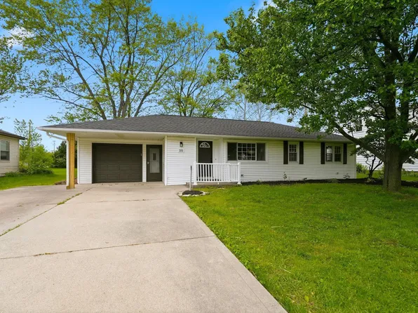 2132 Medford Dr, Fort Wayne, IN 46803