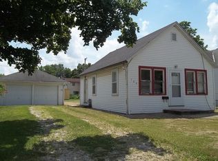104 W Torrance Ave, Pontiac, IL 61764