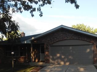 23023 East Dr, Richton Park, IL 60471