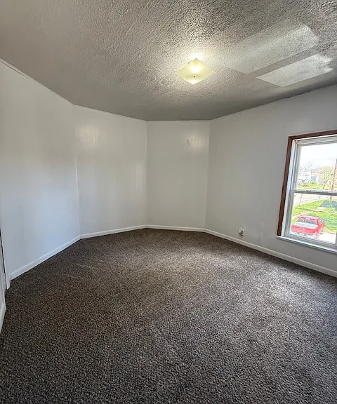 314 W Slingluff Ave #A — Photo 21
