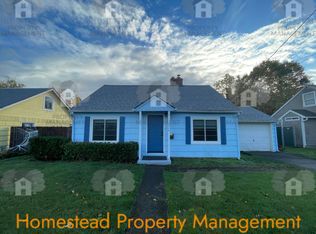 2060 Bruce St NE, Salem, OR 97301
