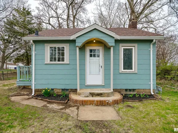 2811 W Seibold St, Peoria, IL 61605