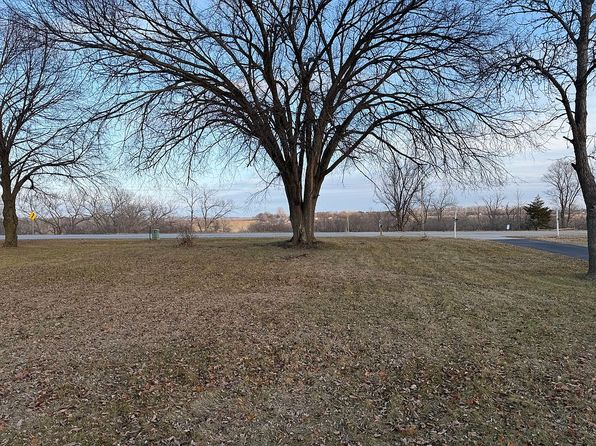 1213 S Splitrock Blvd