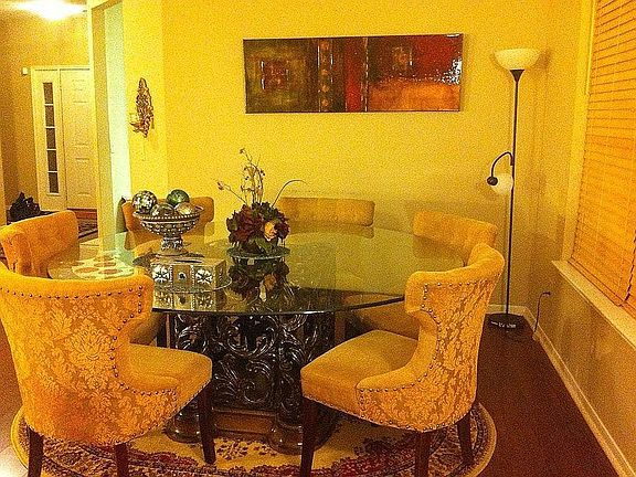 Formal Dining