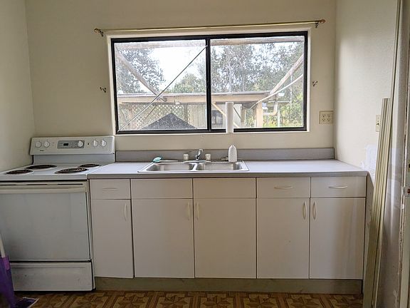 5th image of 92-1770 Hukilau Dr