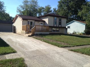 3041 Whitlow Rd, Columbus, OH 43232