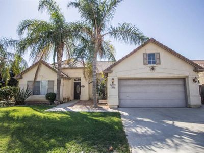 2065 La Vida Ct, Porterville, CA, 93257