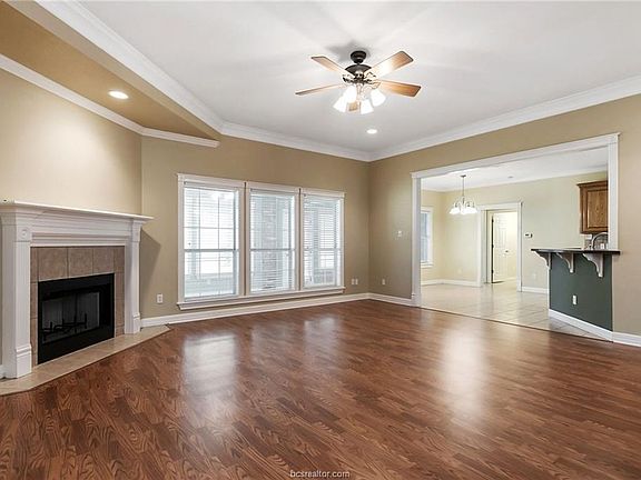 5th image of 2101 Rolling Rock Pl
