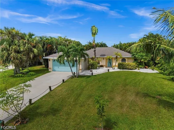 3112 SW 16th Pl, Cape Coral, FL 33914