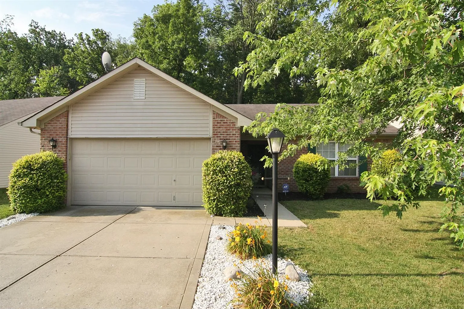 6825 Wandering Way photo 1