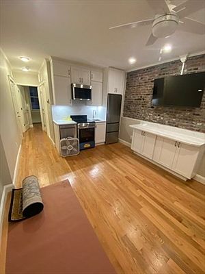 1st image of 37 Garden St APT 10
