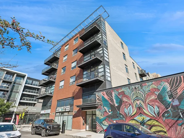 2045 W Concord Pl APT 307, Chicago, IL 60647