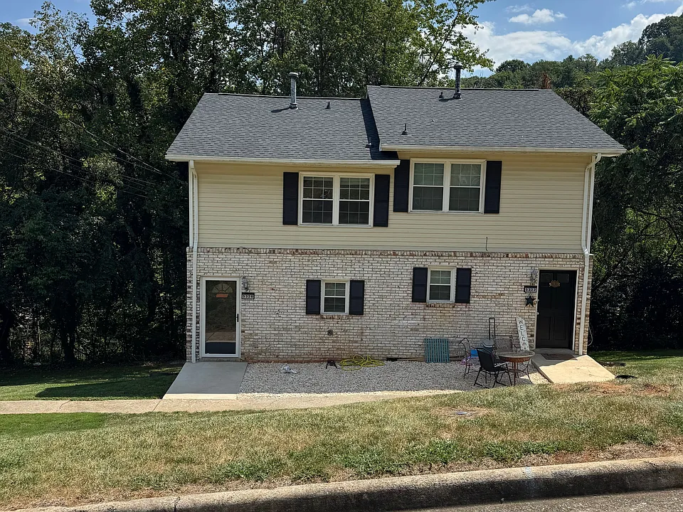 5320 Carolyn Cir #MAIN