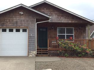 1375 13th Ave, Seaside, OR 97138