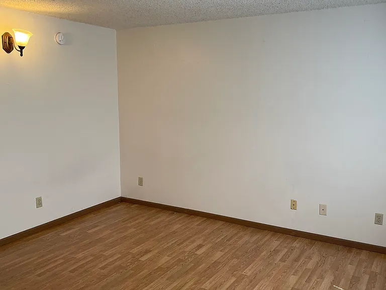 650 S Johnson St #2S — Photo 4