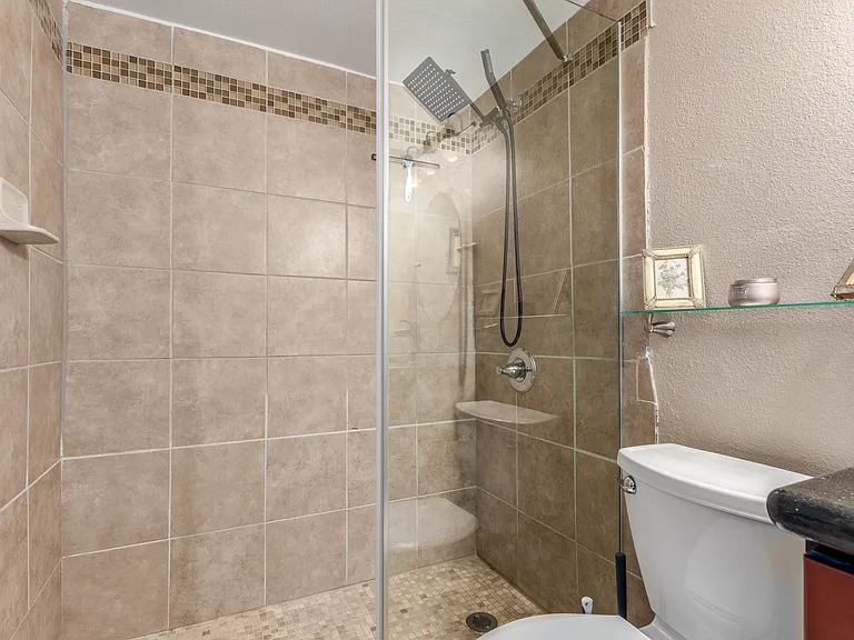 8335 Fairmount Dr #9-104 — Photo 19