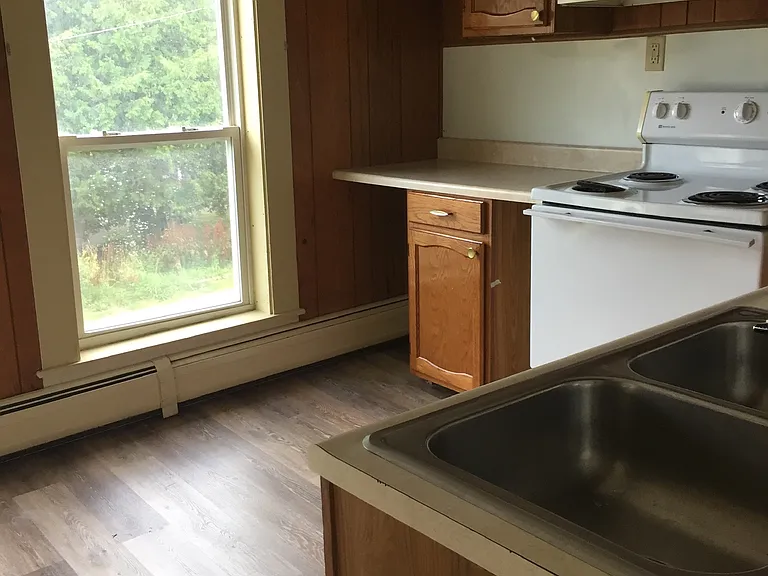 246 S Windsor St #2 — Photo 18