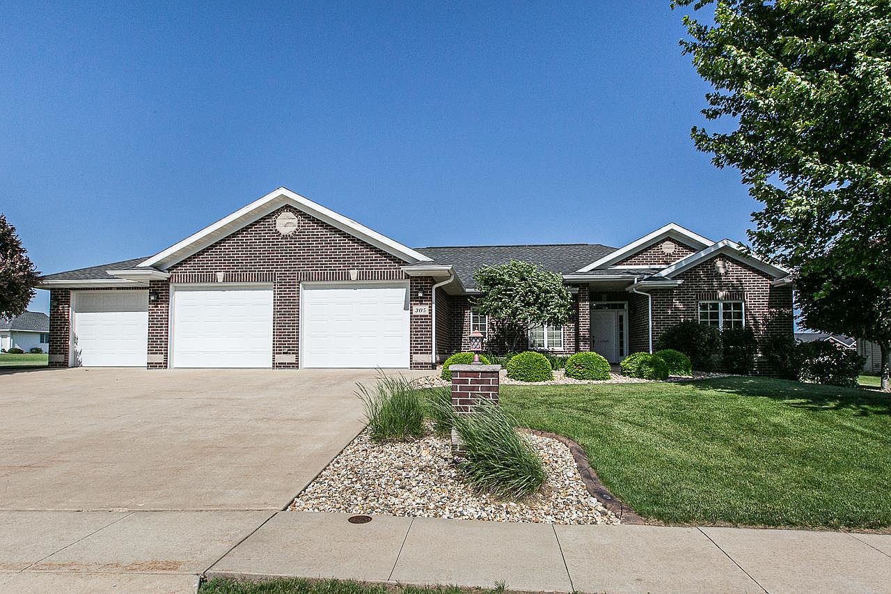 305 Countryside Dr, Epworth, IA 52045 Zillow