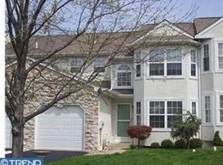 557 Dogwood Dr, Ambler, PA 19002