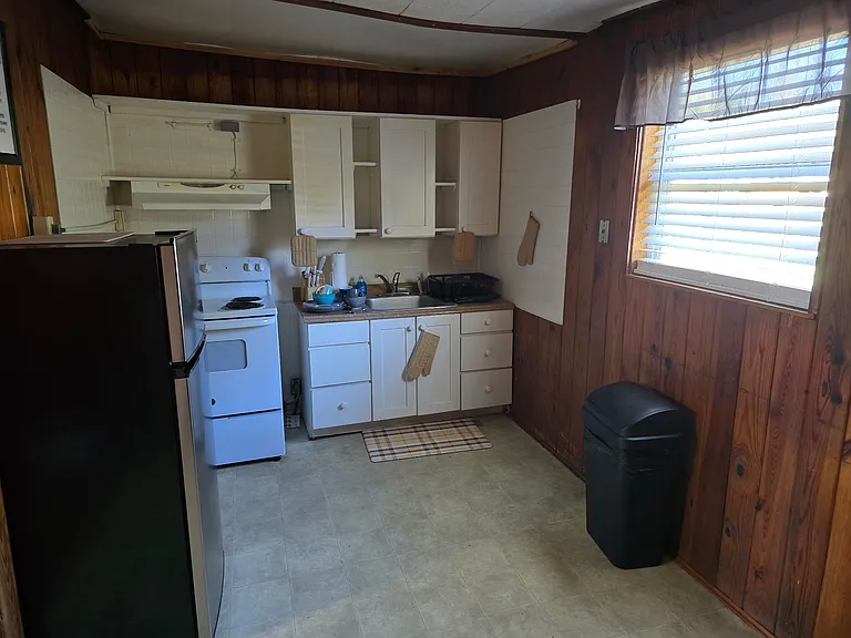 2708 N G St — Photo 5