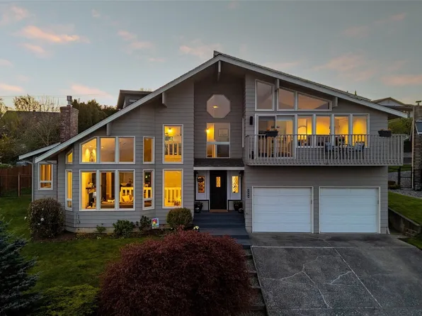 2468 Heights Drive, Ferndale, WA 98248