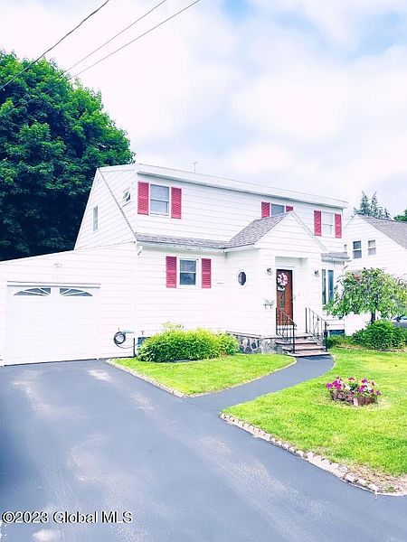 2nd image of 3229 Harold Street