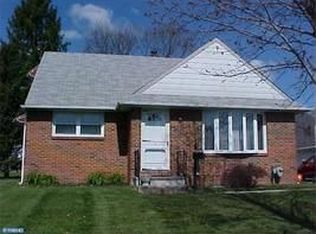 14 Trimble Blvd, Brookhaven, PA 19015